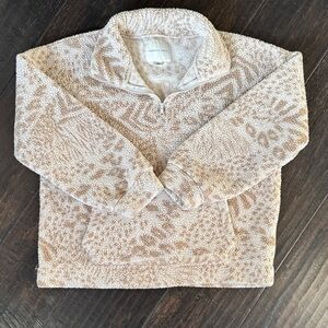 American Eagle Outfitters Cream and Tan Sherpa Half-Zip Pullover